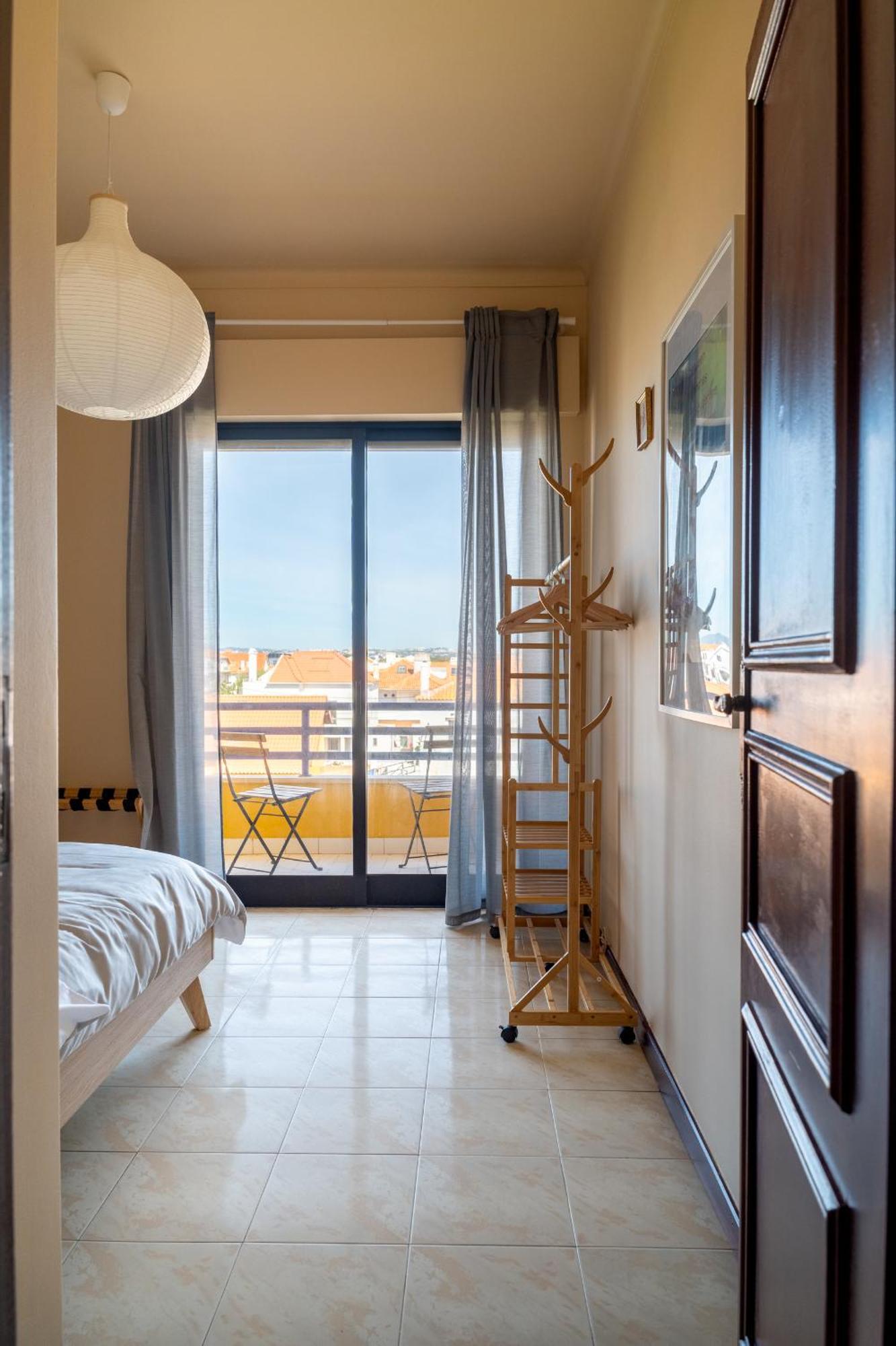Sea View & Sundown, 150M From The Beach And Surf Spots Costa da Caparica Exterior photo